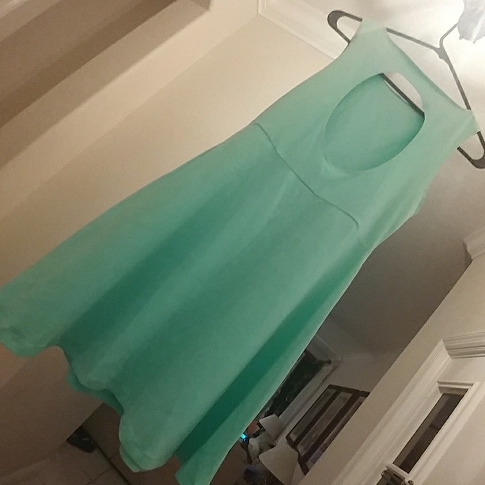 ❄SALE❄PINK mint green cutout skater - Picture 4 of 7